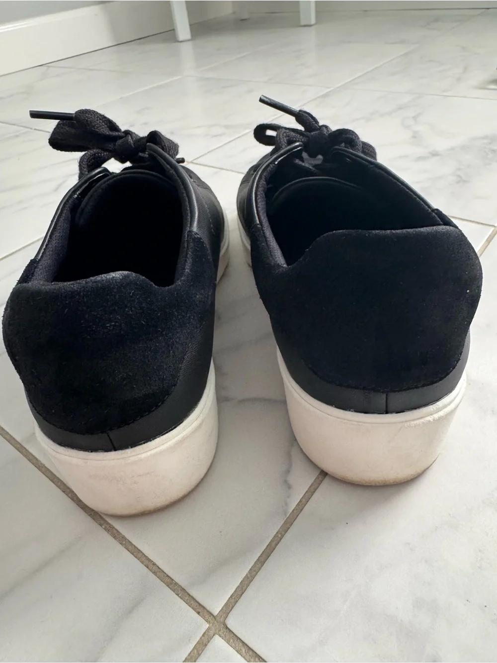Naturalizer Morrison 2.0 Black Leather Sneakers Women’s Size 8W 8 Wide